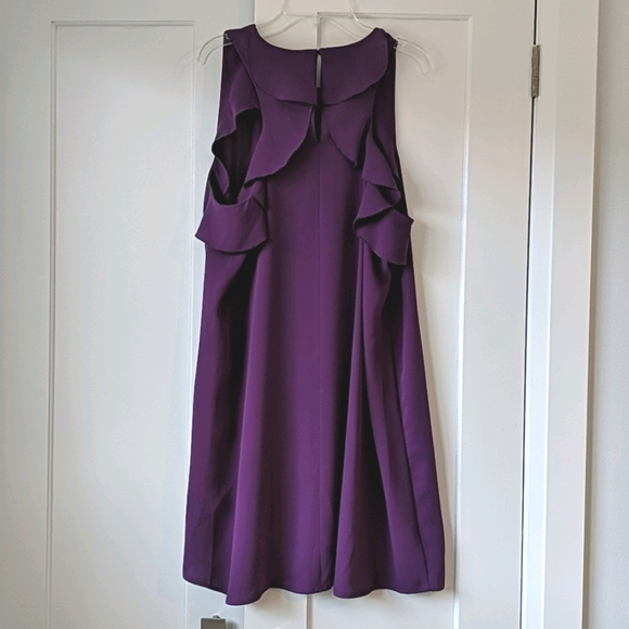 Purple LOFT ruffle dress - Picture 2 of 4